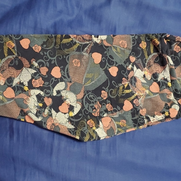 LuLaRoe Disney Villains Leggings - Picture 2 of 3